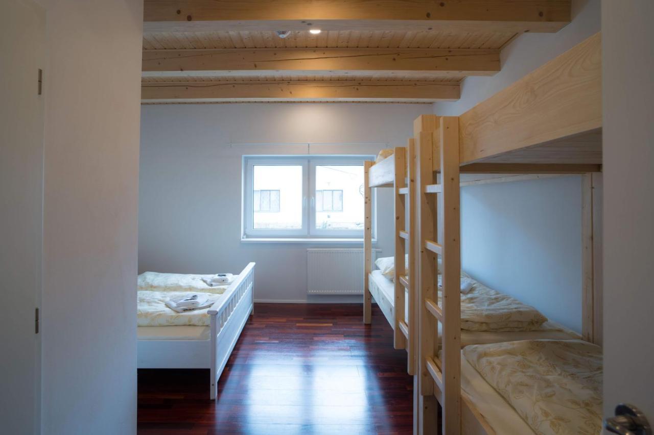 Apartmany Habanska, Cely Dum Pouzdrany Exterior photo